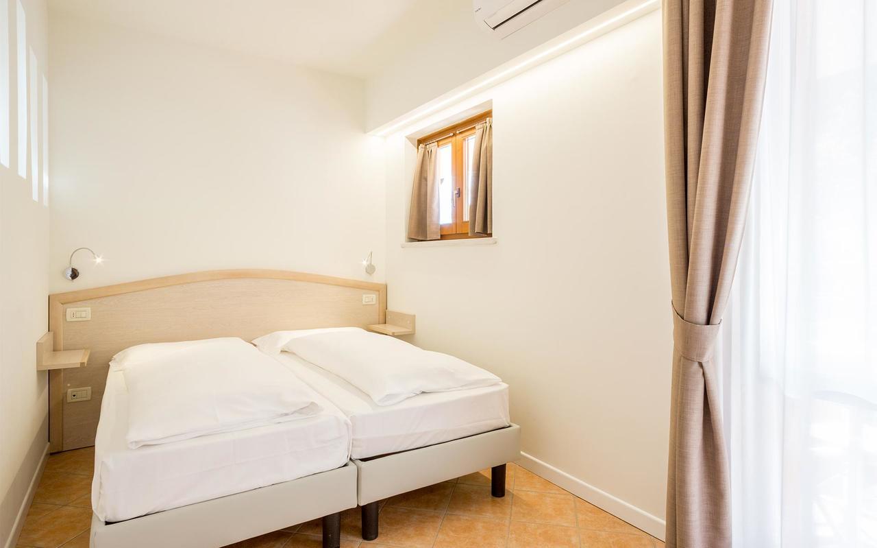 Hotel La Gardenia & Villa Oleandra Limone sul Garda Bilik gambar