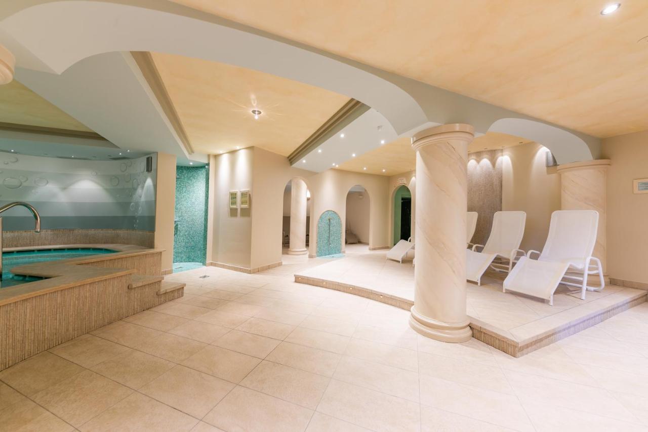 Hotel La Gardenia & Villa Oleandra Limone sul Garda Luaran gambar