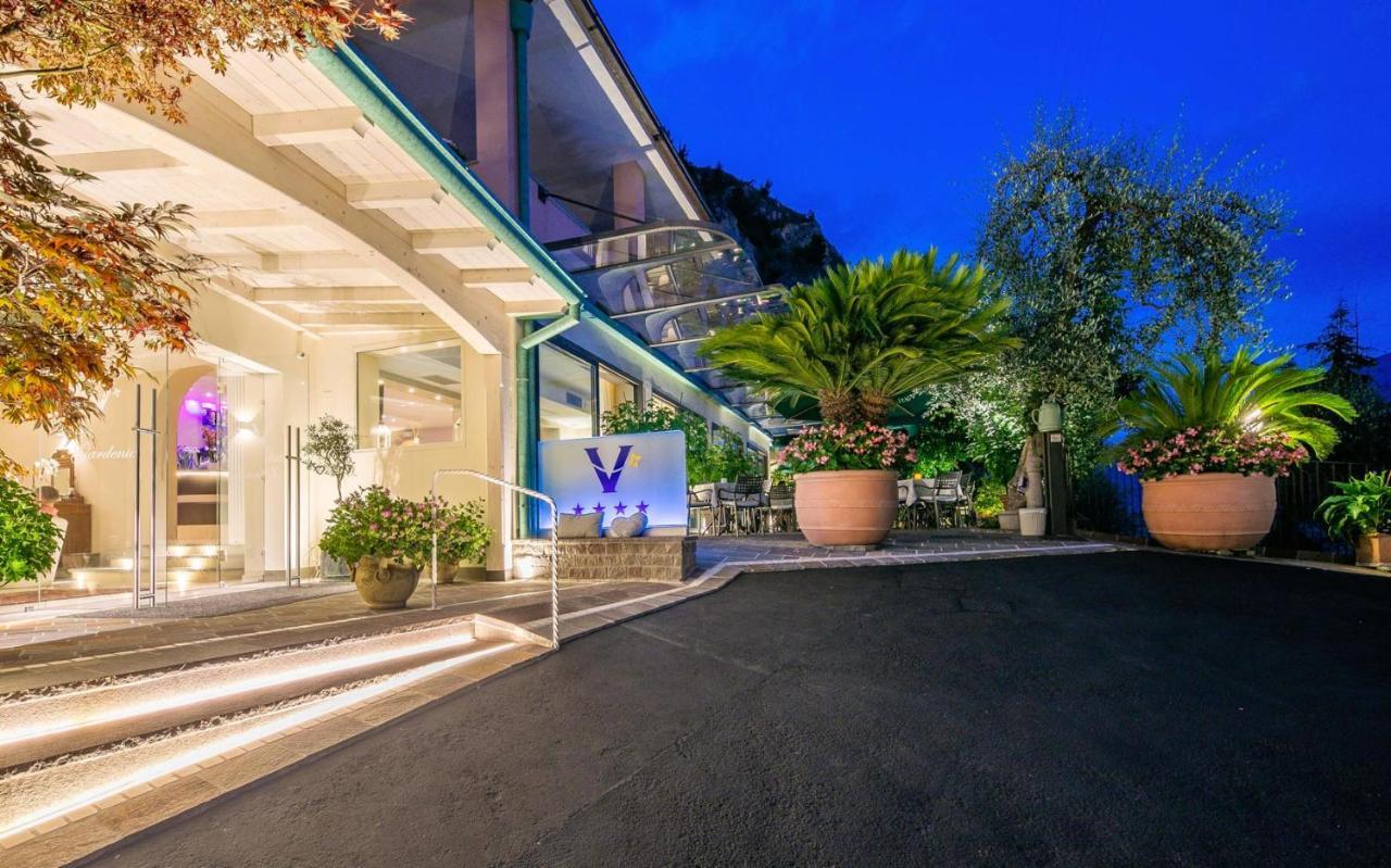 Hotel La Gardenia & Villa Oleandra Limone sul Garda Luaran gambar