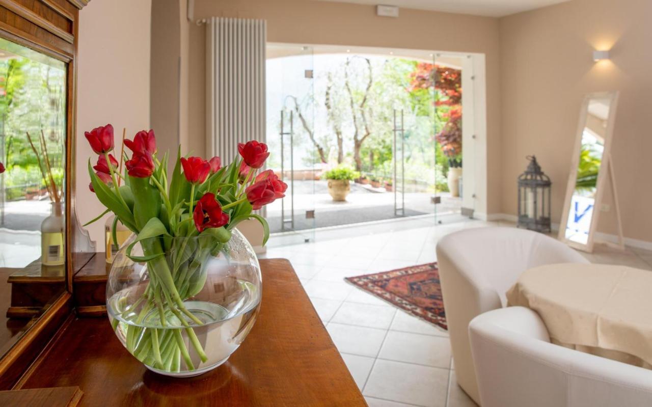 Hotel La Gardenia & Villa Oleandra Limone sul Garda Luaran gambar